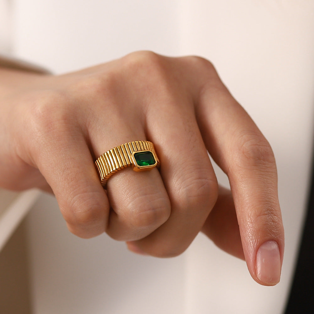 Non-fading Square Diamond Vertical Pattern Ring Retro Rib