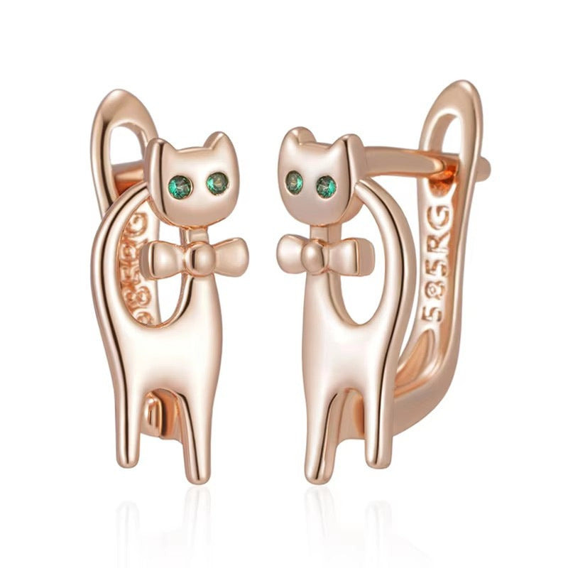 French Hollow Pattern Heart-shaped Earrings
